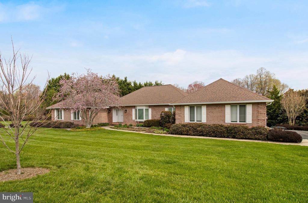 3700 ELBERTA LANE , HUNTINGTOWN, MD 20639