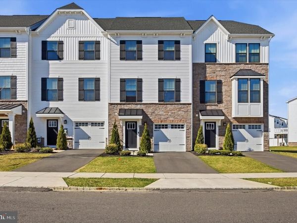 17 SAGE WAY, MOUNT LAUREL, NJ 08054