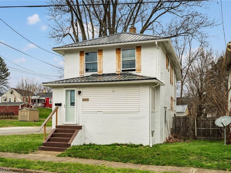 1629 23rd Street NE, Canton, OH 44714 Photo 2