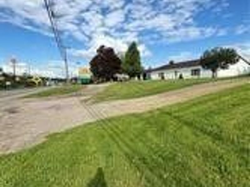 4870 East Pike, Zanesville, OH 43701 Photo 10