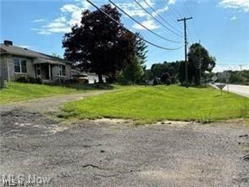 4870 East Pike, Zanesville, OH 43701 Photo 5