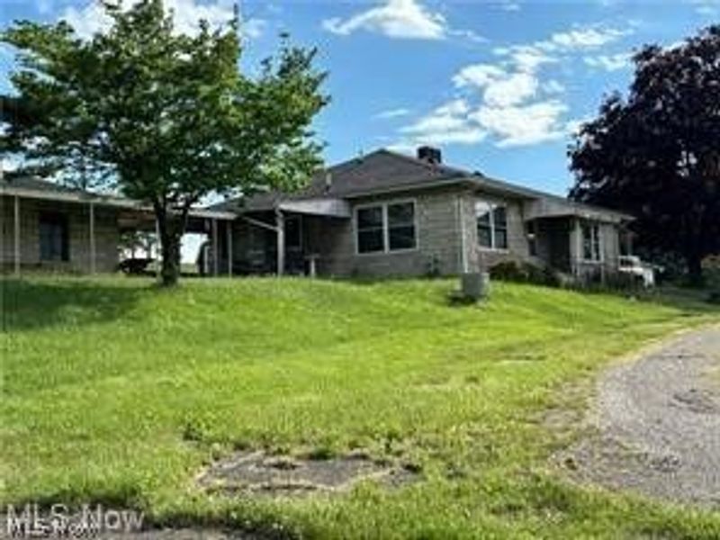 4870 East Pike, Zanesville, OH 43701 Photo 7