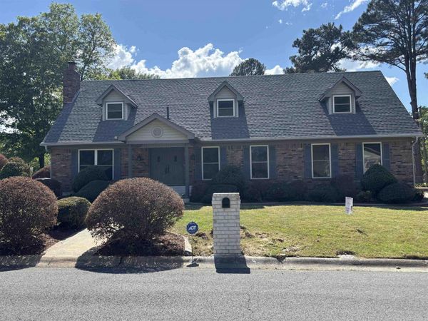 20 Houston Drive, Sherwood, AR 72120