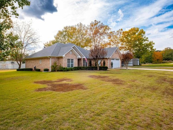 7601 Olive Hill Drive, Mabelvale, AR 72103