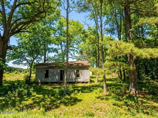 7852 Nc 222, Fountain, NC 27829