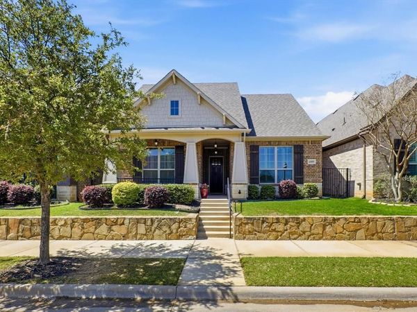 6909 Heather Lane, North Richland Hills, TX 76182