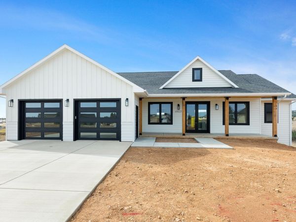 4825 PIKES PEAK CT, Rapid City, SD 57702