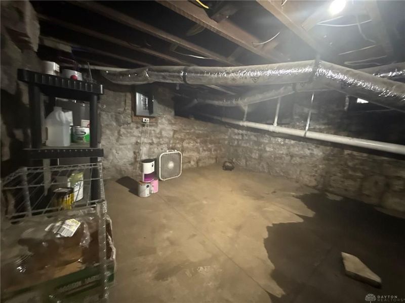 1125 W High Street, Springfield, OH 45506 Photo 28