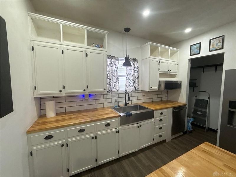 1125 W High Street, Springfield, OH 45506 Photo 4