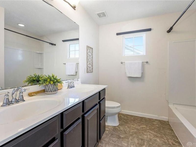 1657 Summit Creek Drive, Clearcreek Township, OH 45458 Photo 15