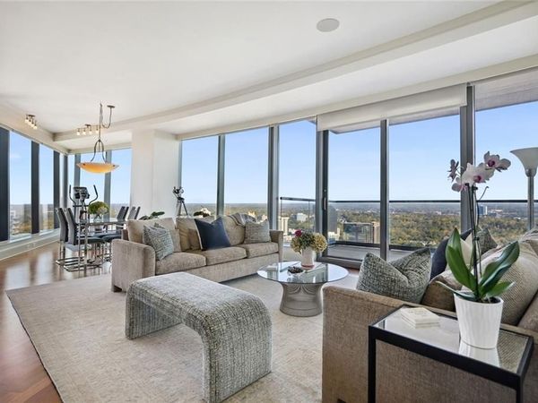 3344 Peachtree Road NE, Unit 3204, Atlanta, GA 30326
