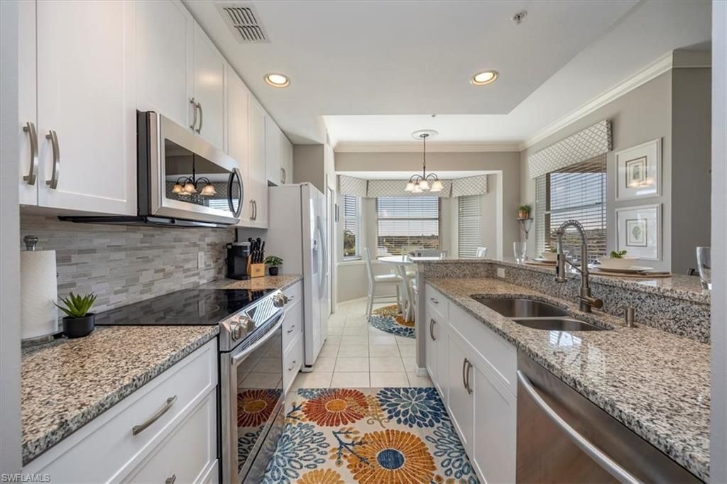 10285 Bismark Palm Way, Unit 1045, Fort Myers, FL 33966 Photo