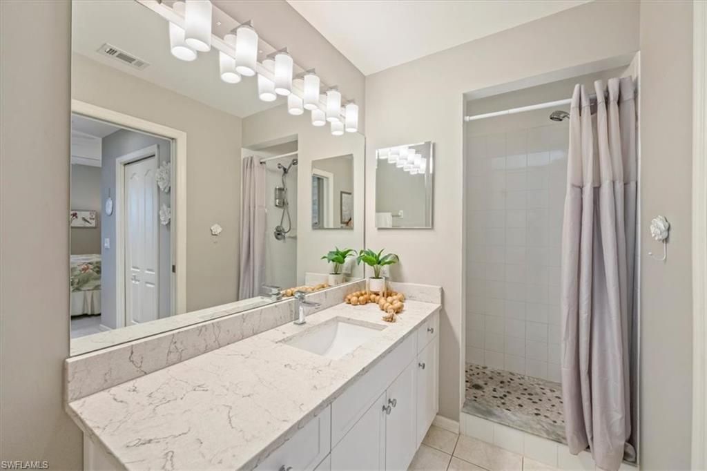 10285 Bismark Palm Way, Unit 1045, Fort Myers, FL 33966 Photo