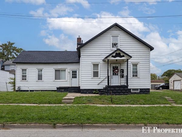 1465 Barclay Street, Muskegon, MI 49441