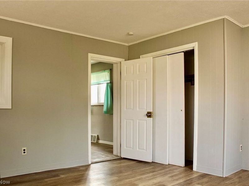 21131 Morris Avenue, Euclid, OH 44123 Photo 10