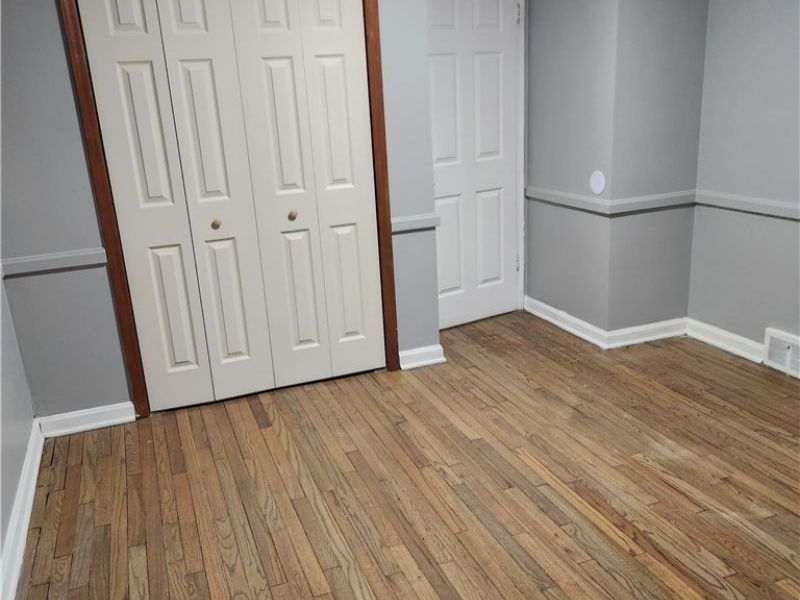 21131 Morris Avenue , Euclid, OH 44123 Photo 12