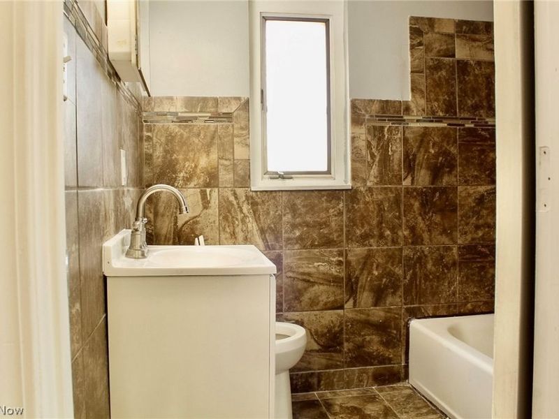 21131 Morris Avenue, Euclid, OH 44123 Photo 19