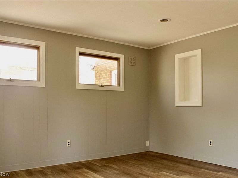 21131 Morris Avenue, Euclid, OH 44123 Photo 9