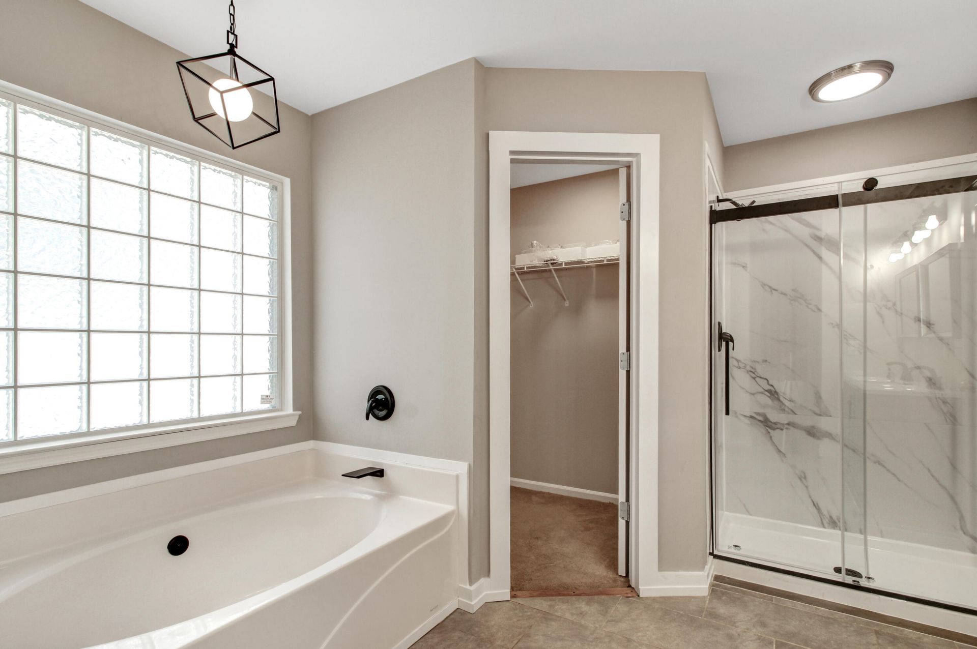 2104 Razorback Lane Photo 19