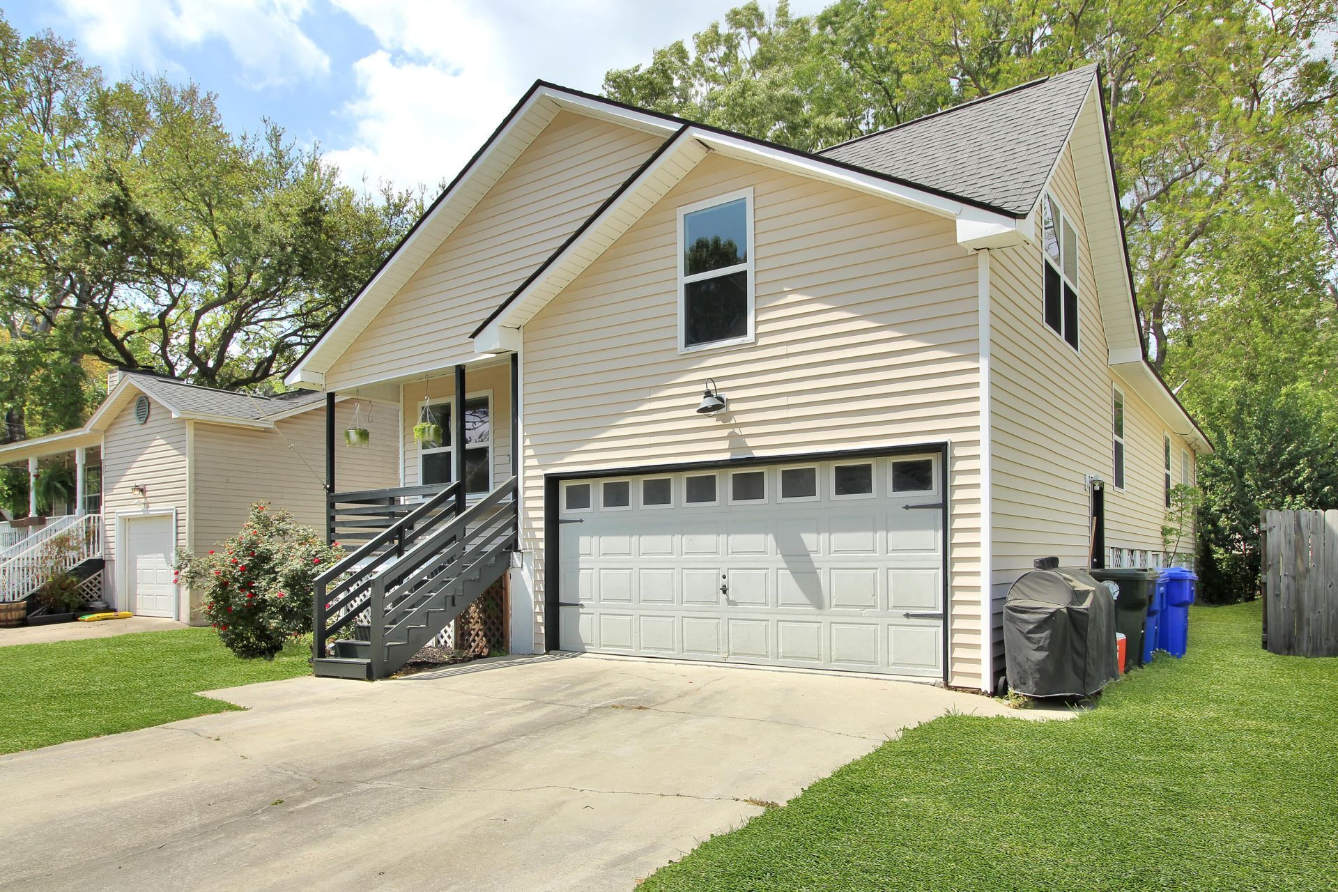 2104 Razorback Lane Photo 4