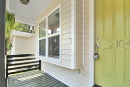 2104 Razorback Lane photo 4