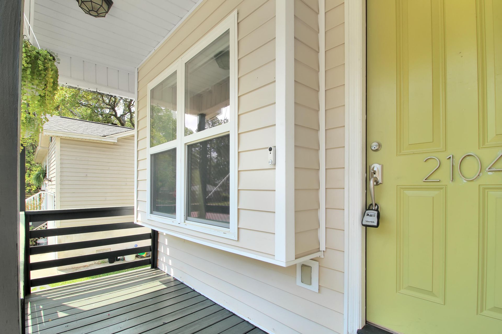 2104 Razorback Lane Photo 9