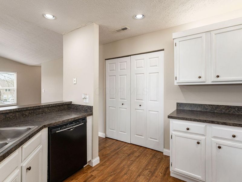 3479 Fishinger Mill Drive, Hilliard, OH 43026 Photo 14