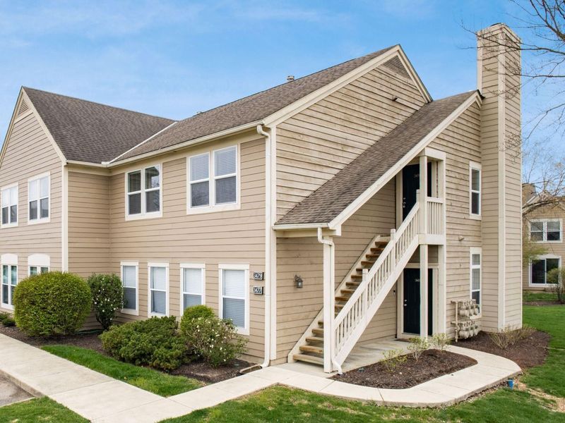 3479 Fishinger Mill Drive, Hilliard, OH 43026 Photo 4