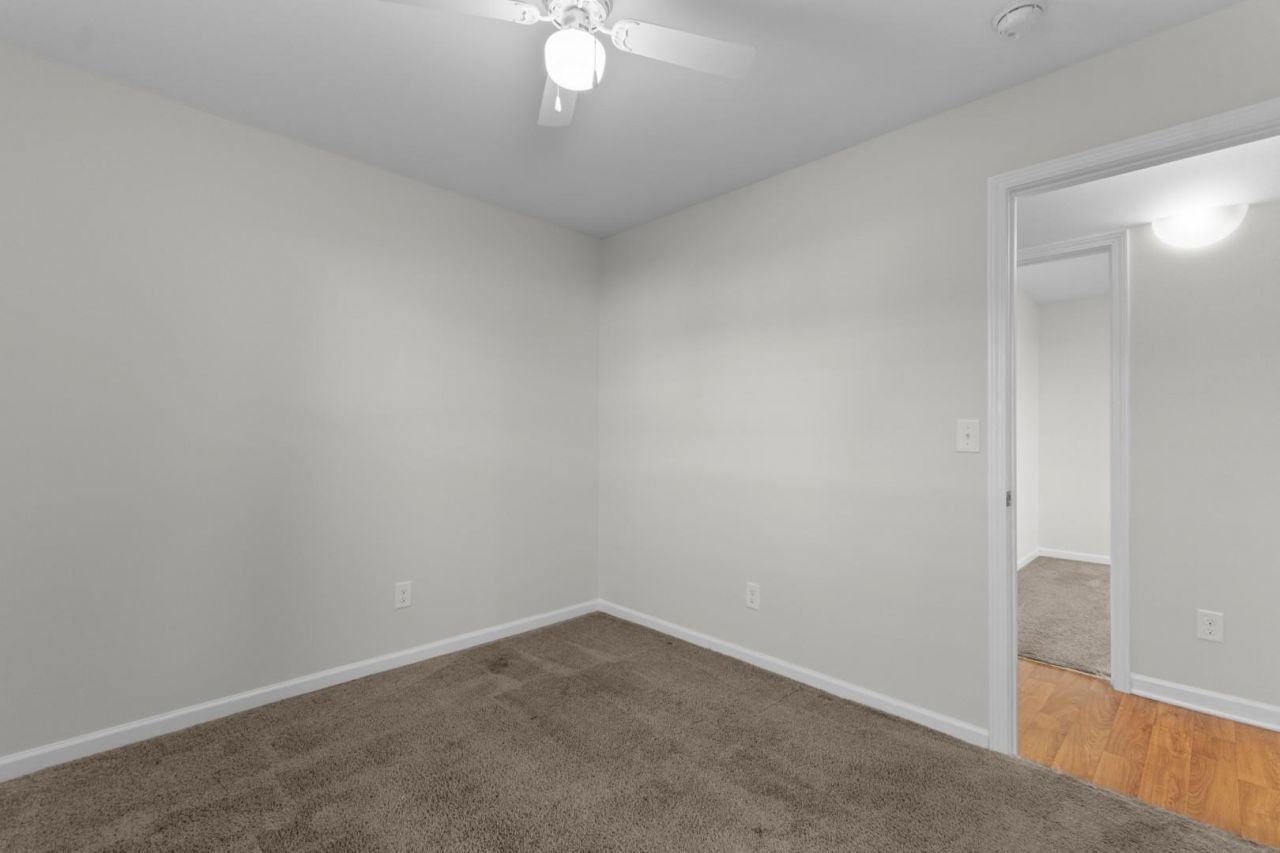 813 Benchmade Rd. Photo 29