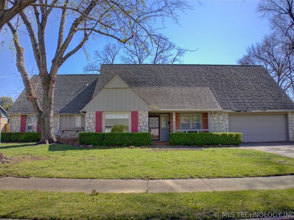 1736 E 59th Place , Tulsa, OK 74105