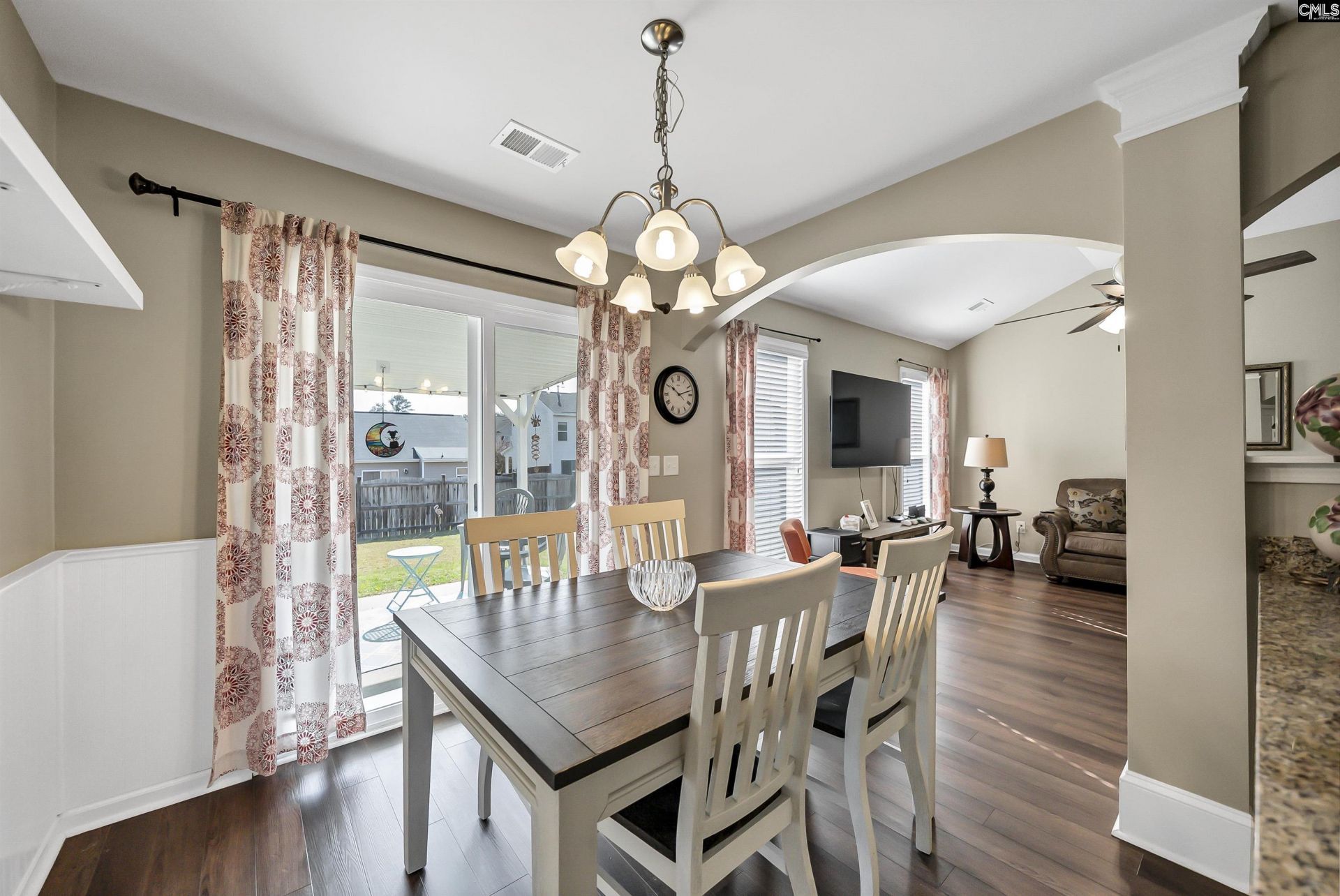 637 Deertrack Run  Photo 12