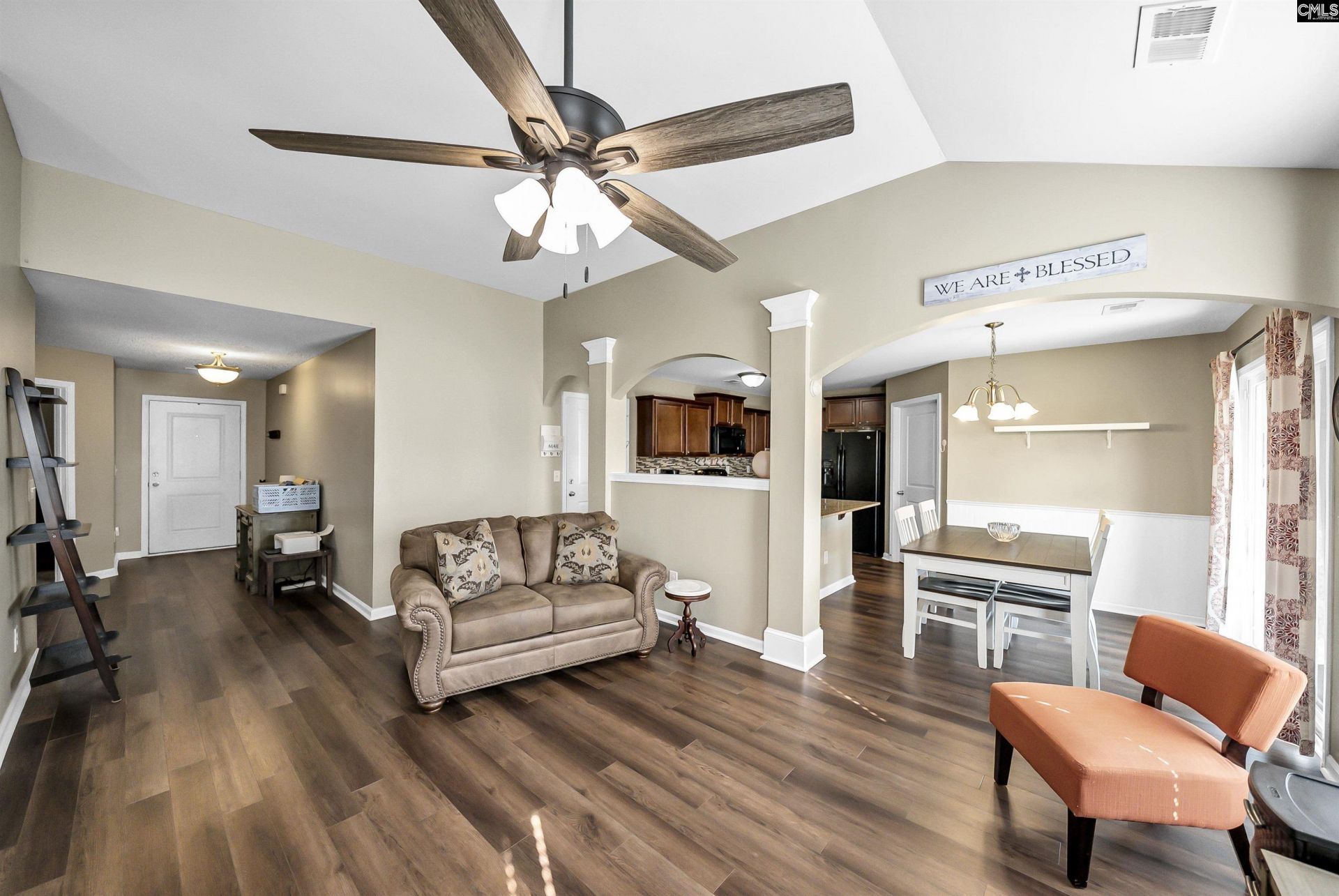 637 Deertrack Run  Photo 7