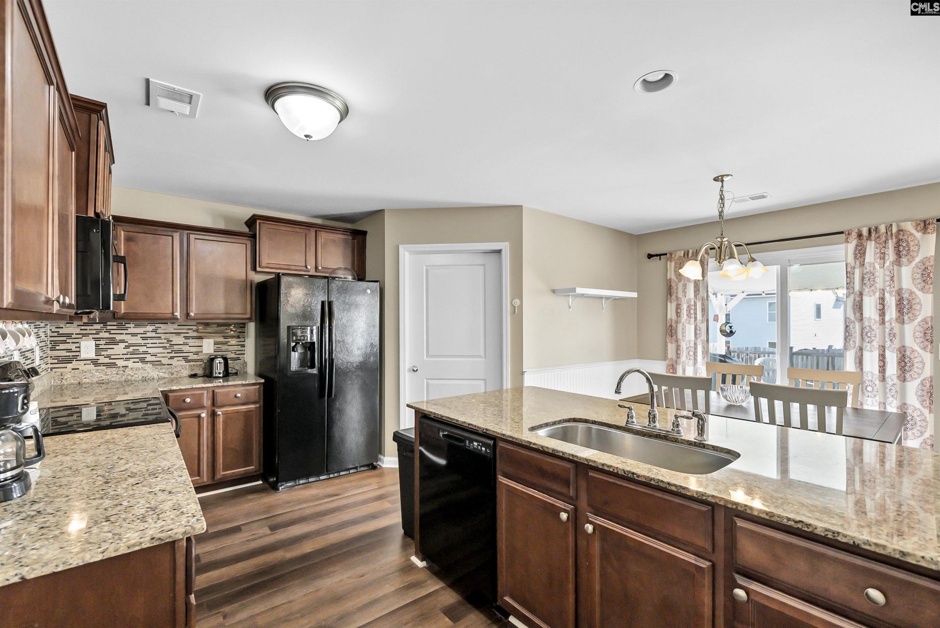 637 Deertrack Run  Photo 8