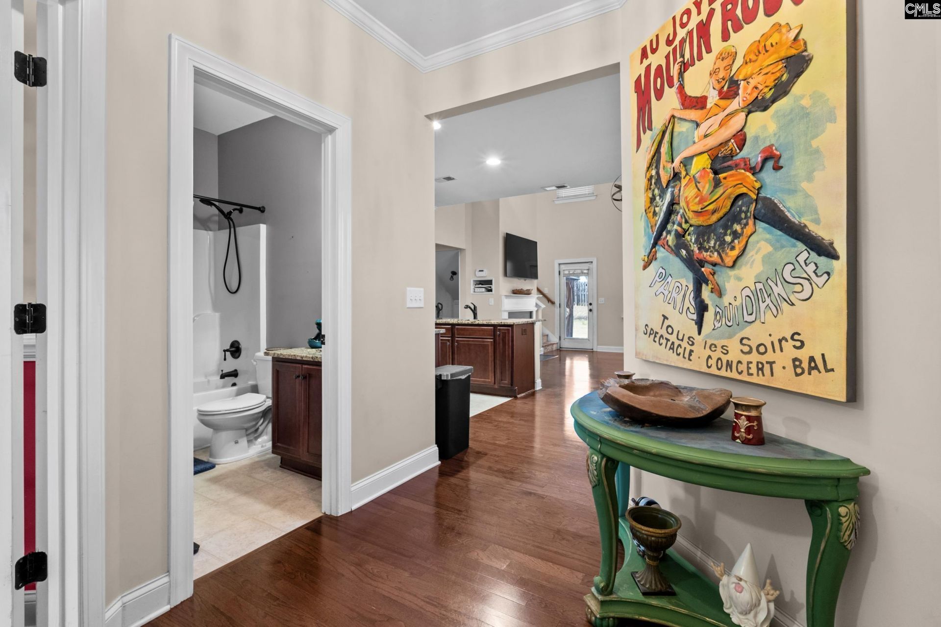 104 Katmai Court Photo 6