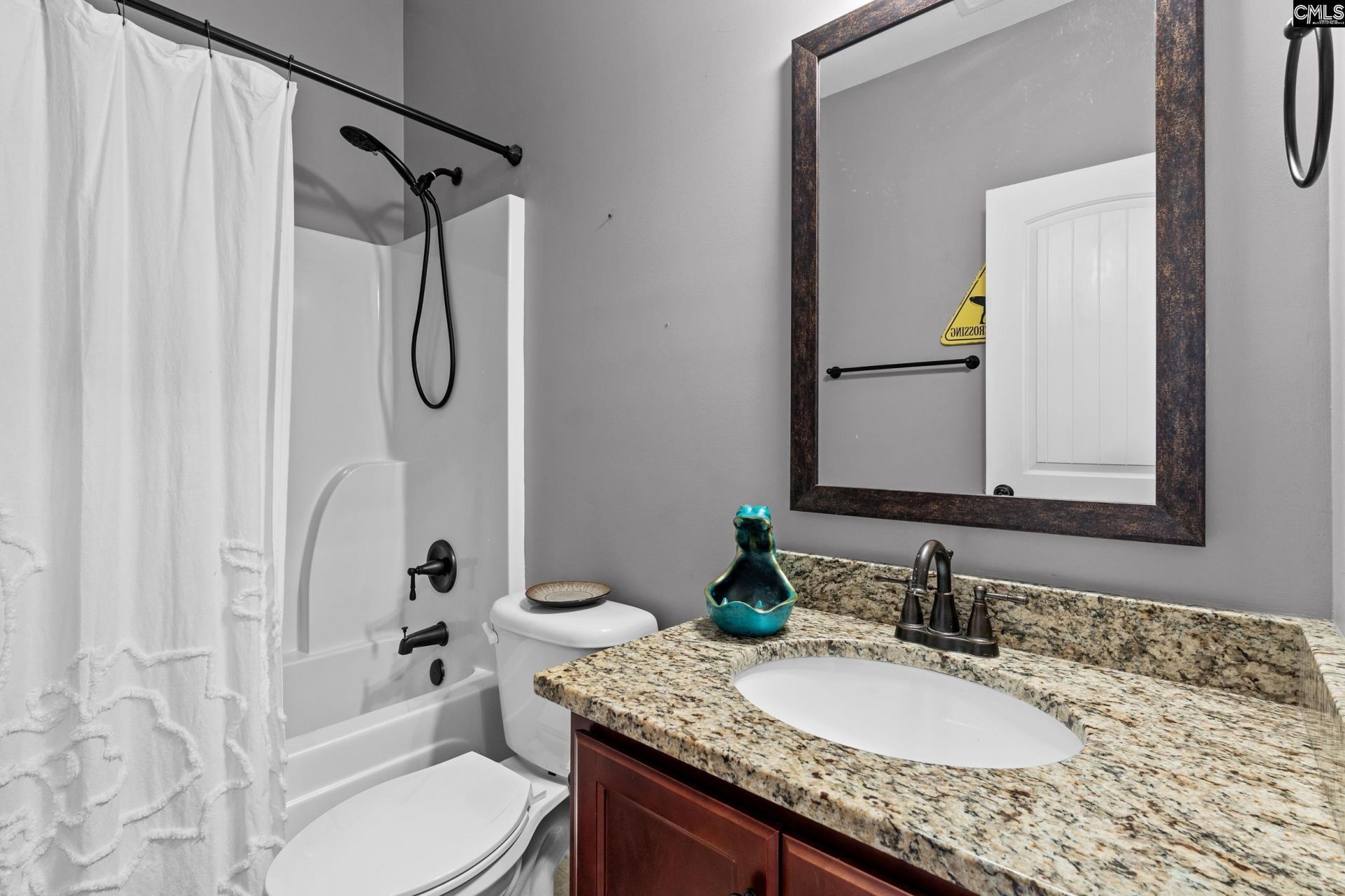 104 Katmai Court Photo 9