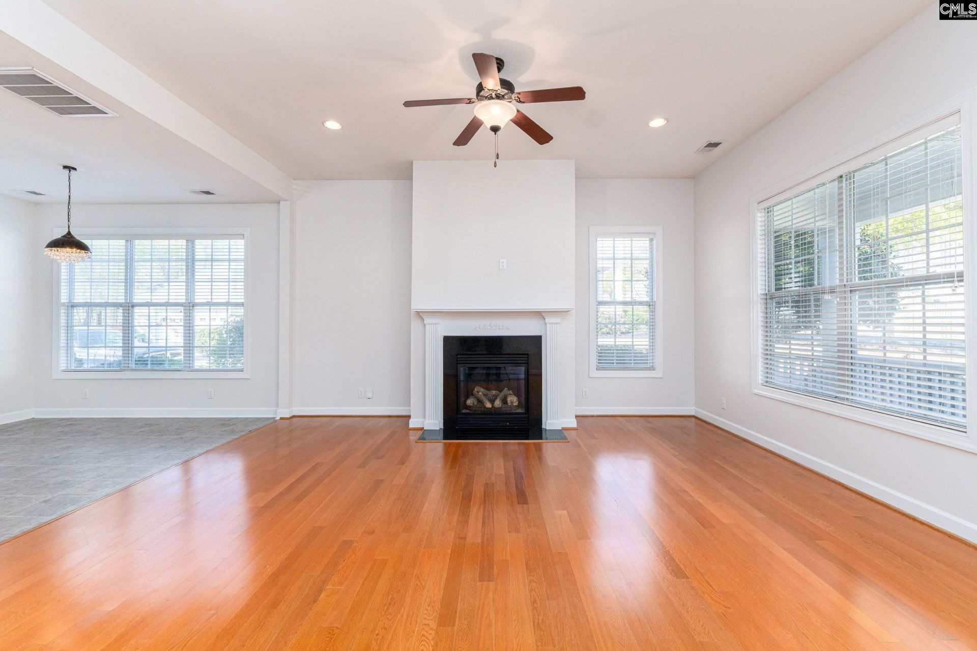 150 Baysdale Drive Photo 4