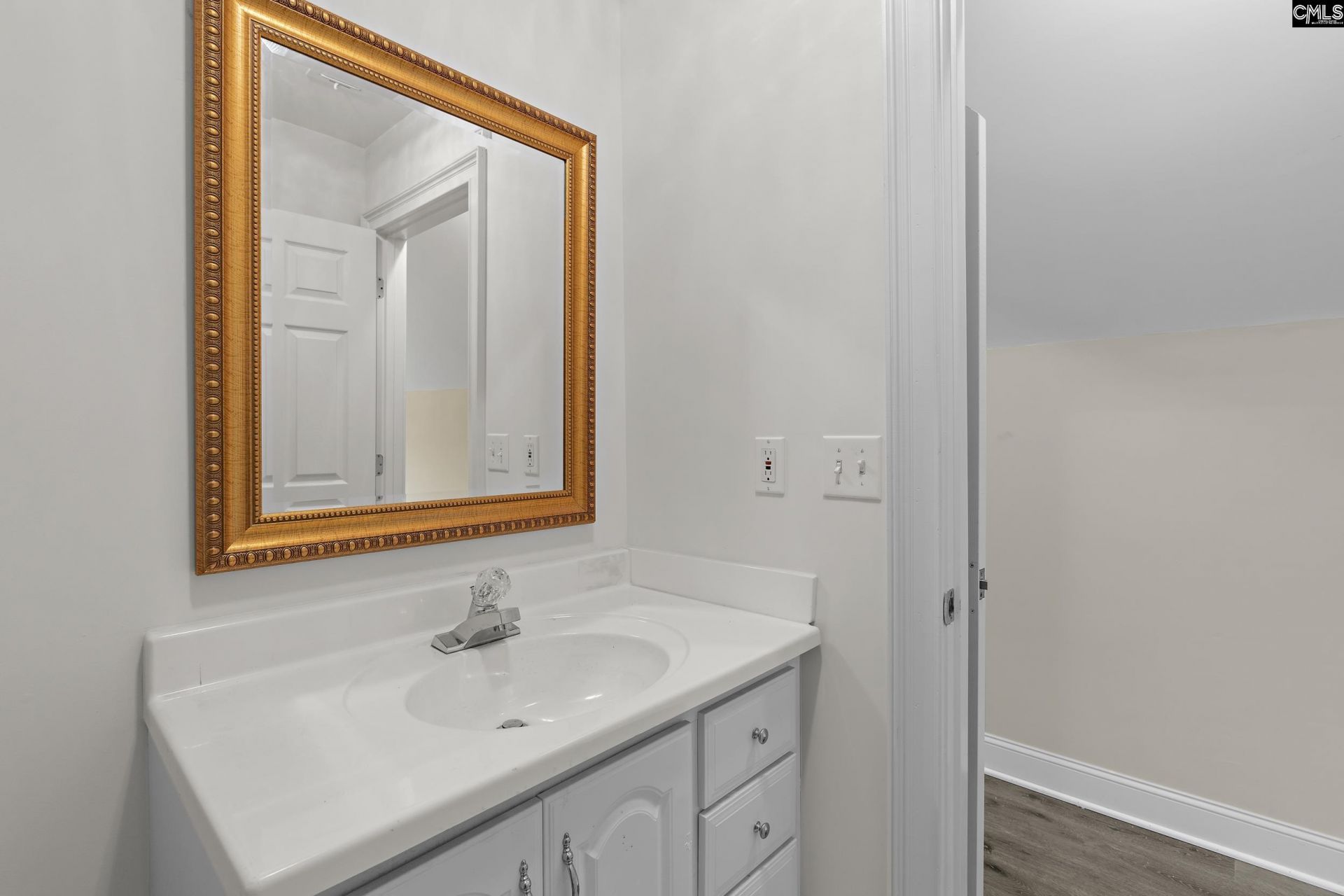 116 Lakeside Road Photo 41