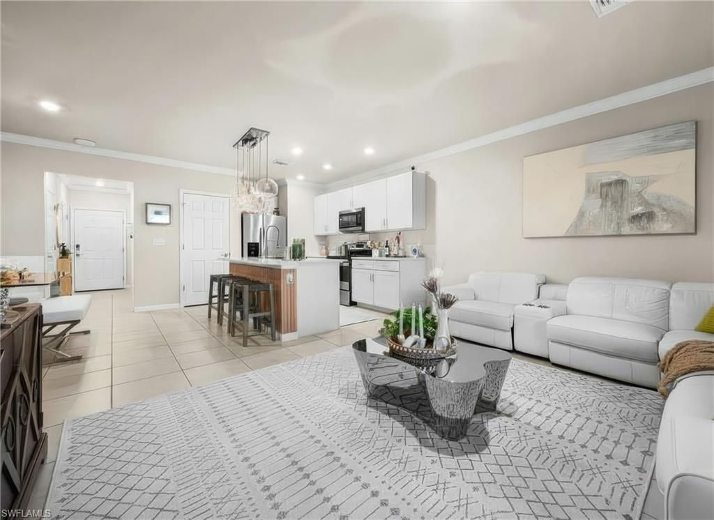 15380 Wildflower Cir, Naples, FL 34119 Photo