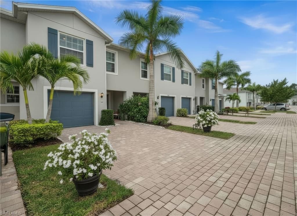 15380 Wildflower Cir, Naples, FL 34119 Photo