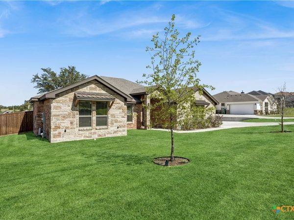 3015 Whitetail Trail , Nolanville, TX 76559