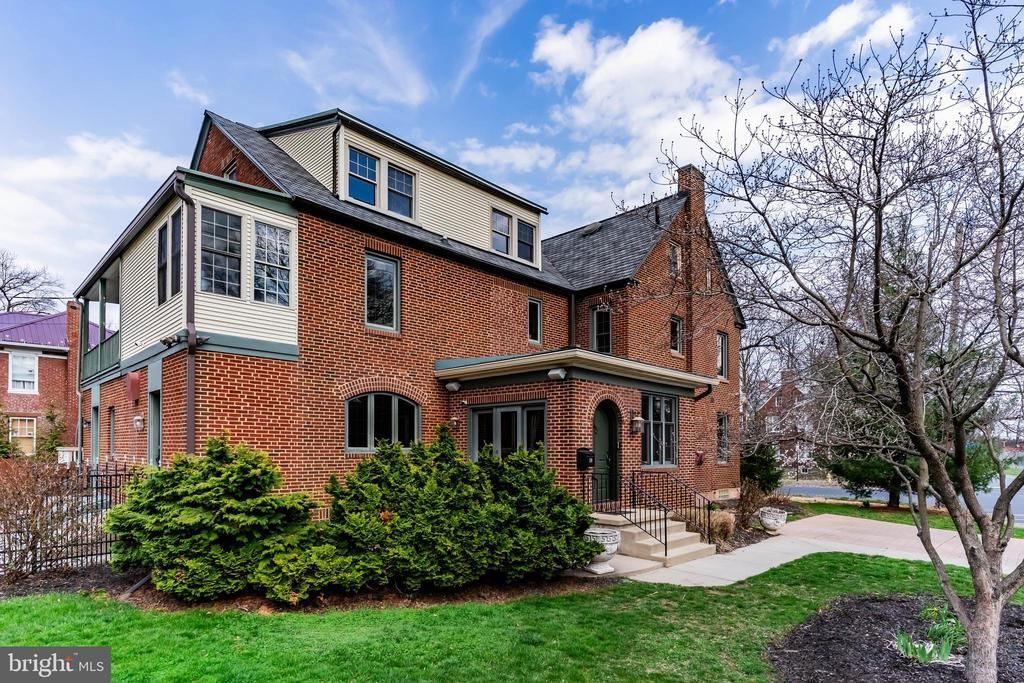 118 Graham Street, Harrisburg, PA 17110 Main Photo