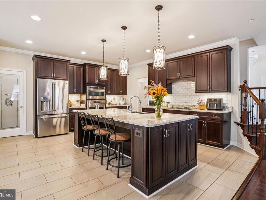 9431 Yawkey Place, La Plata, MD 20646 Main Photo