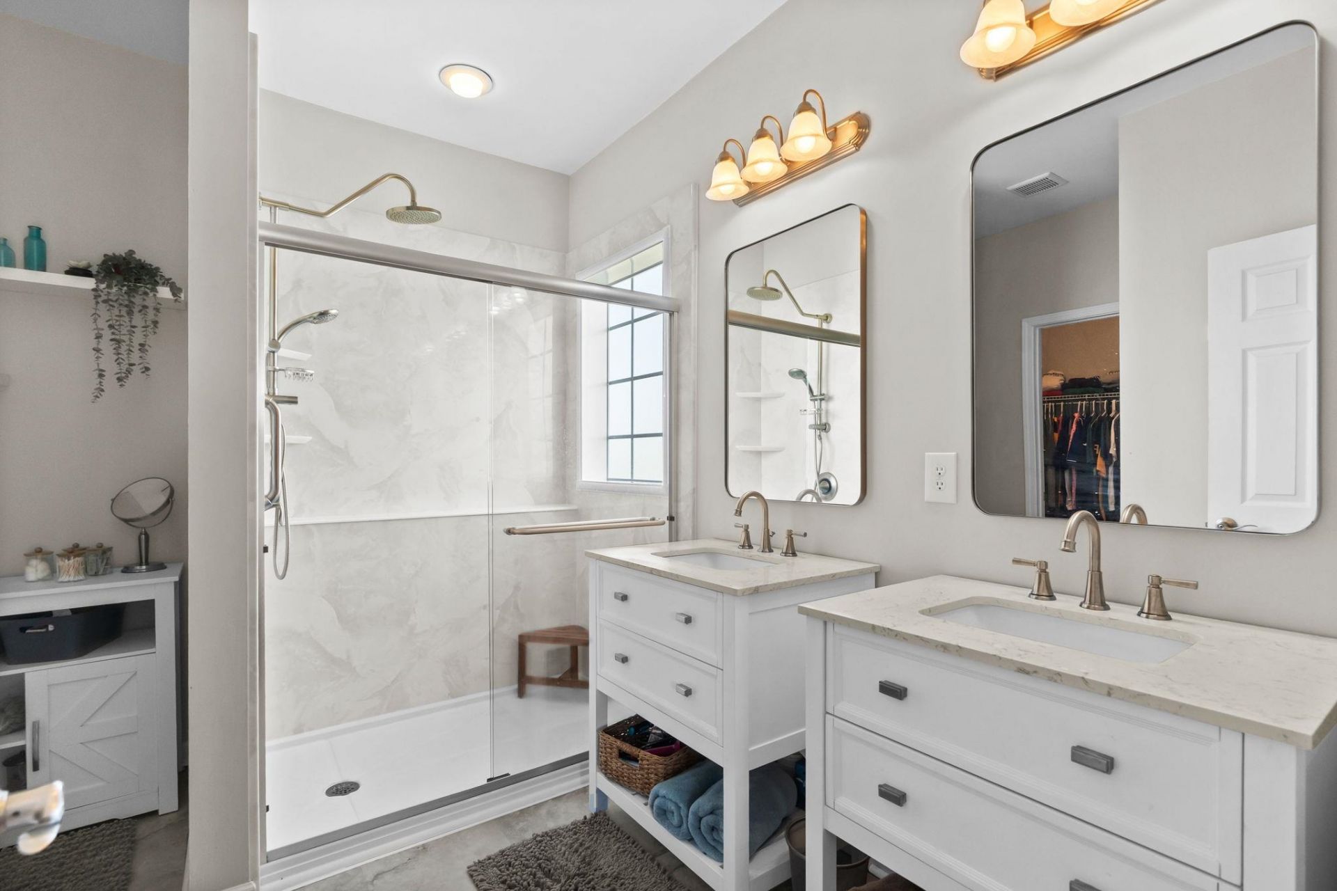 611 Woodman Dr. Photo 27