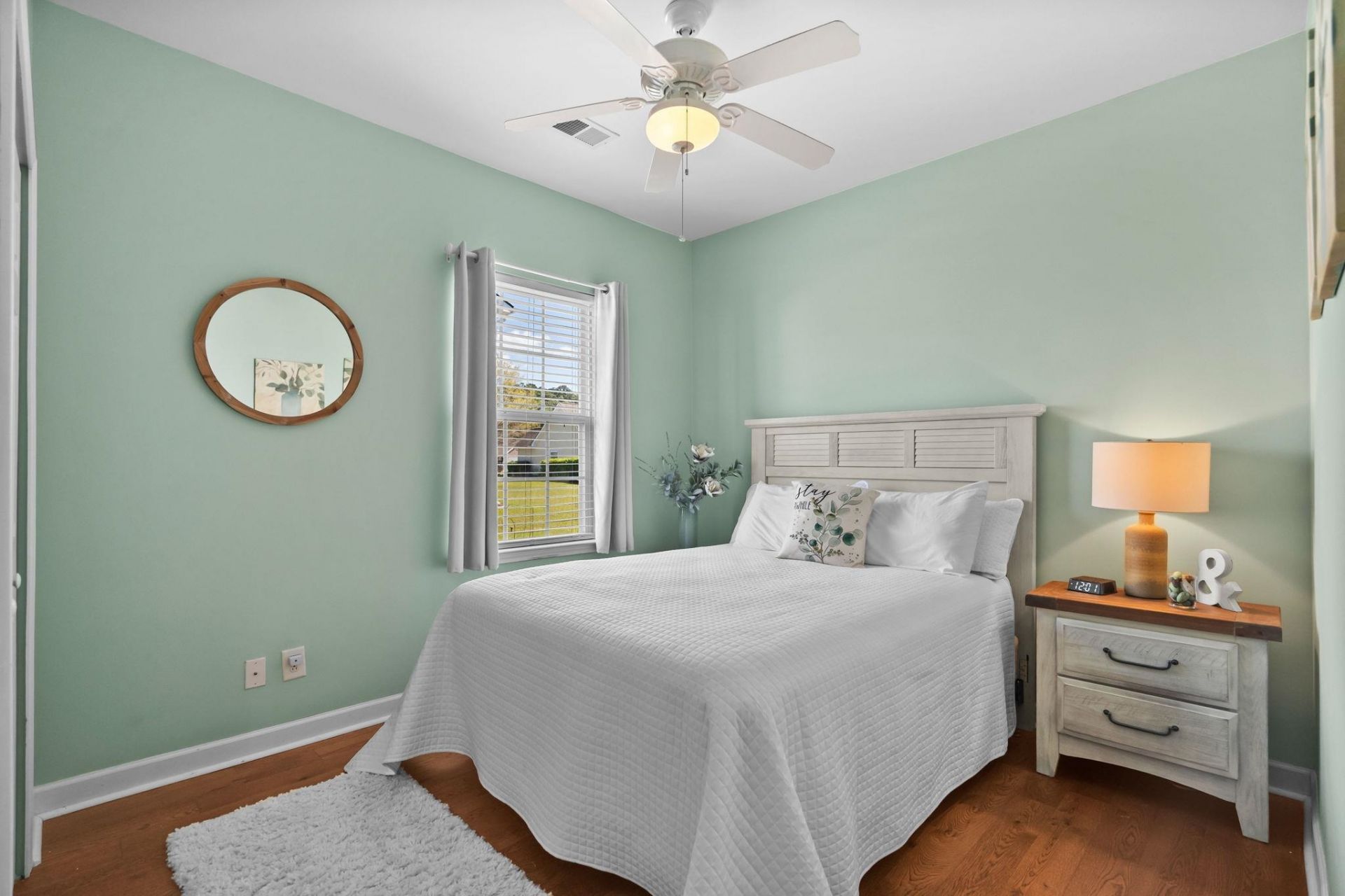 611 Woodman Dr. Photo 31