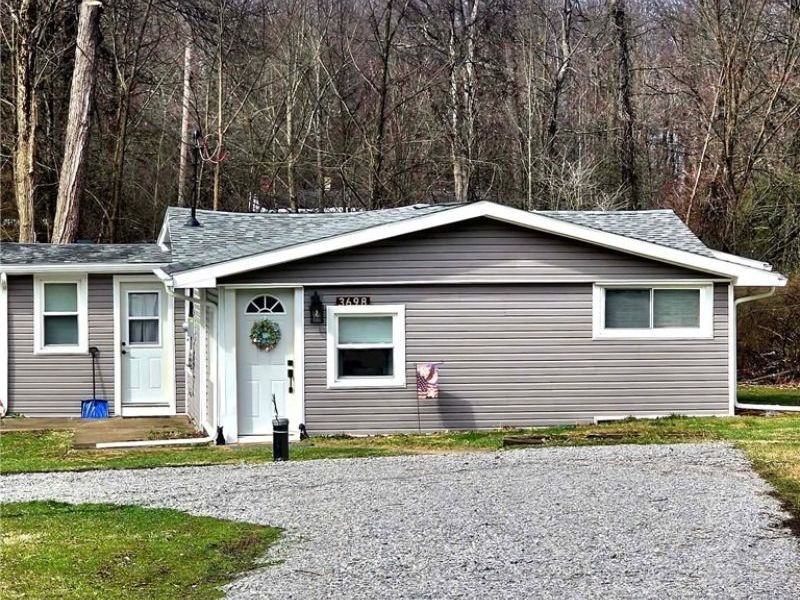 3698 Buena Vista Drive, Hubbard, OH 44425 Photo 1