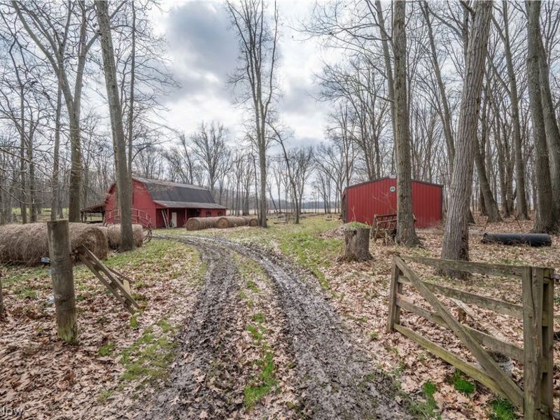 17917 Ellsworth Road, Lake Milton, OH 44429 Photo 40