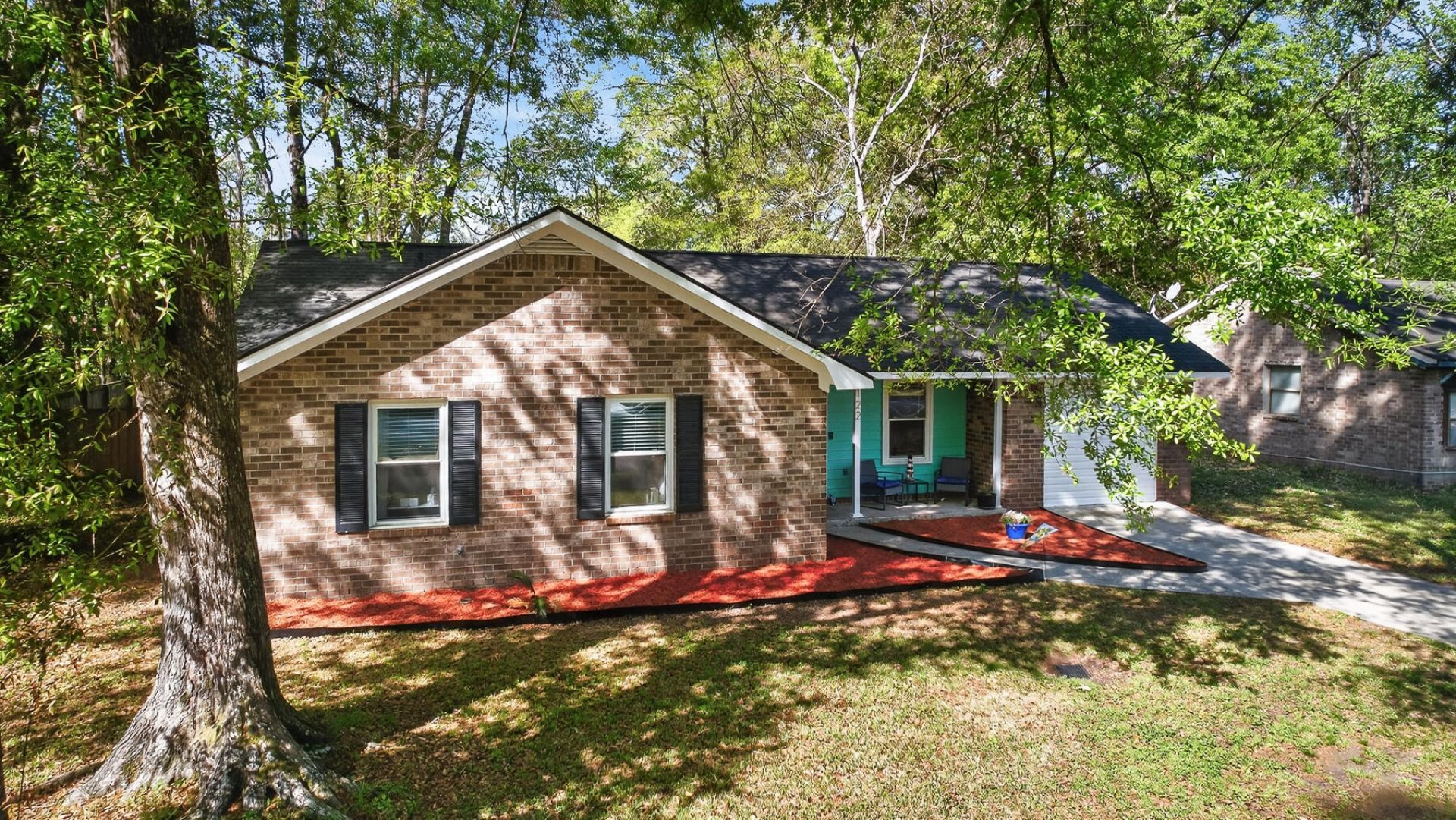 122 Harvey Avenue Photo 9