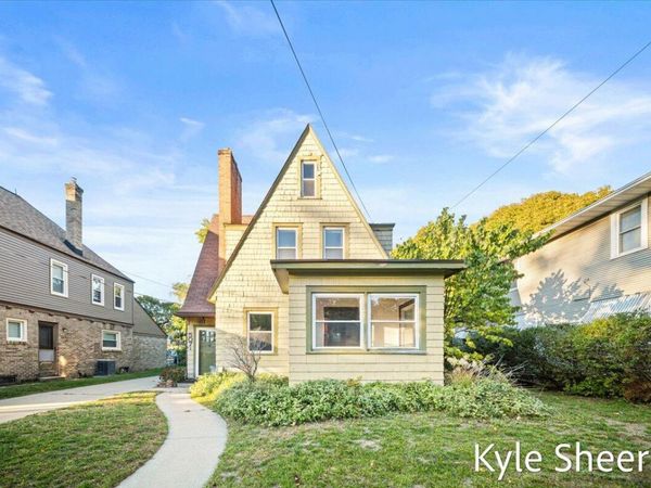 507 Elliott Street SE, Grand Rapids, MI 49507