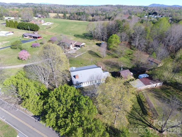 4543 Horseshoe Bend Road , Hudson, NC 28638