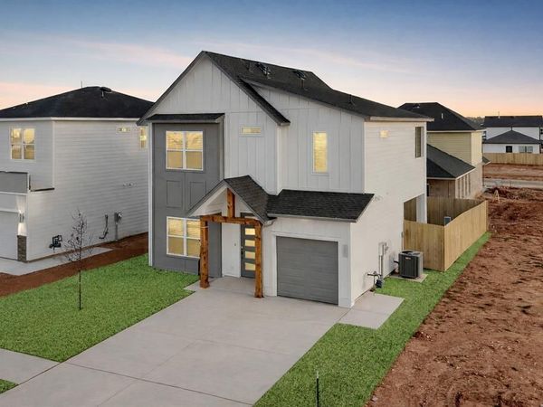 4200 NW 180th Terrace, Edmond, OK 73012